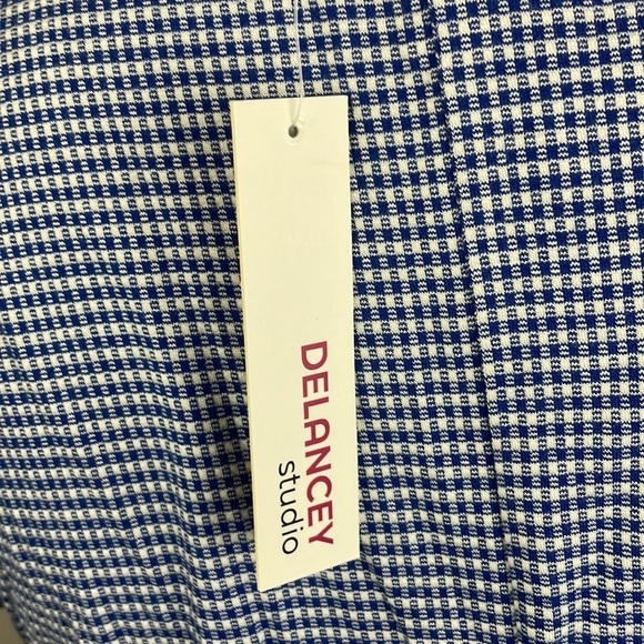 NWT Delancey studio Wrap Blouse Shirt SZ 1X Checkered Blue/White Stretch Comfy - Picture 8 of 11